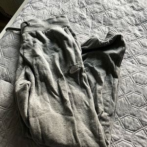 Nike sweatpants, grey